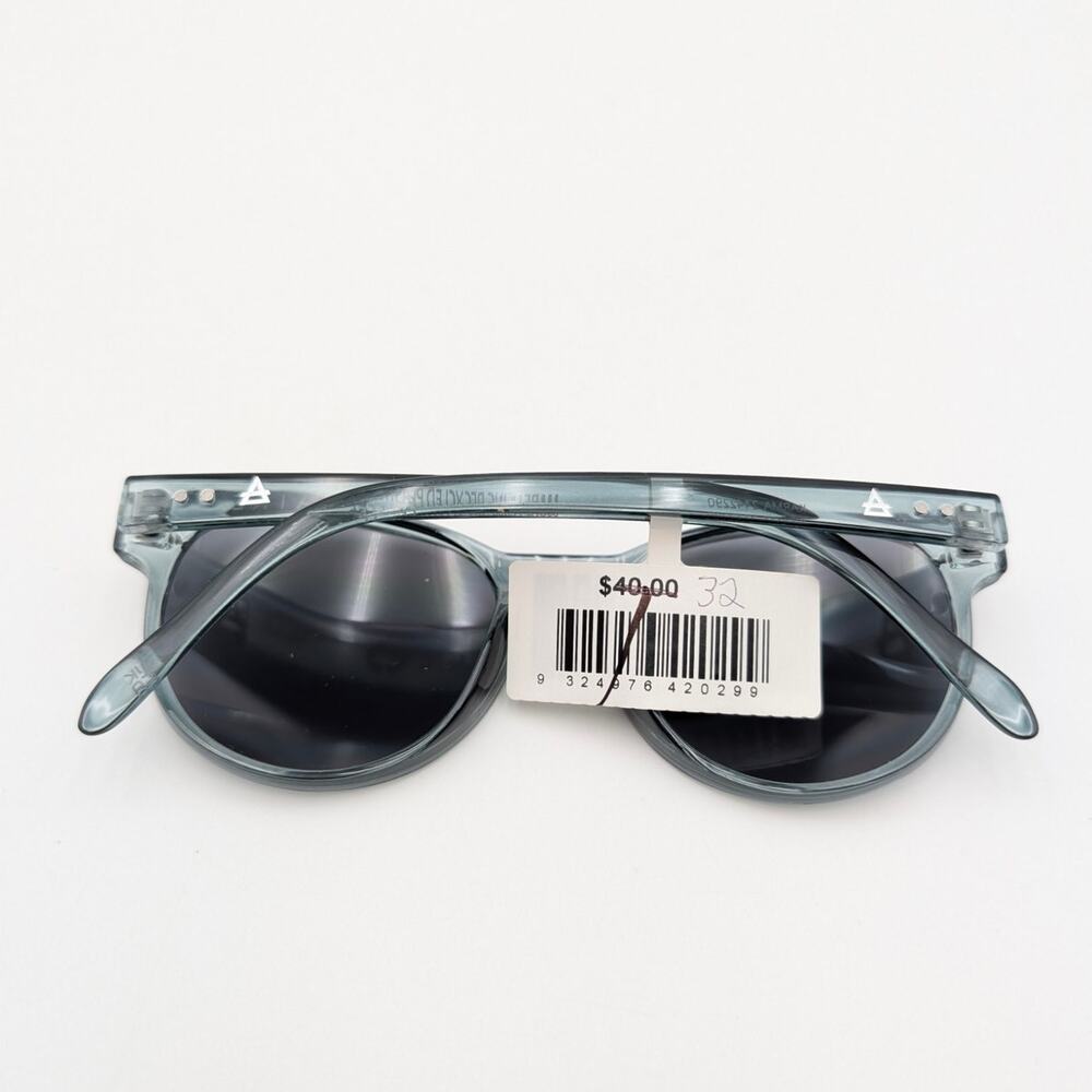 Aire Karma Unisex Round Sunglasses Steel Frame with Smoke Mono Lens One Size - Picture 2 of 6